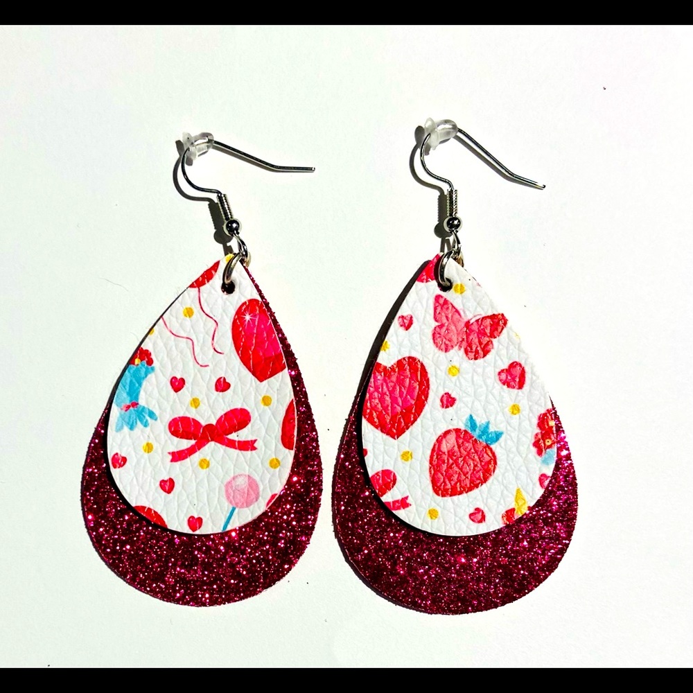 3 for $12 🎉Faux Leather Teardrop Dangle Earrings